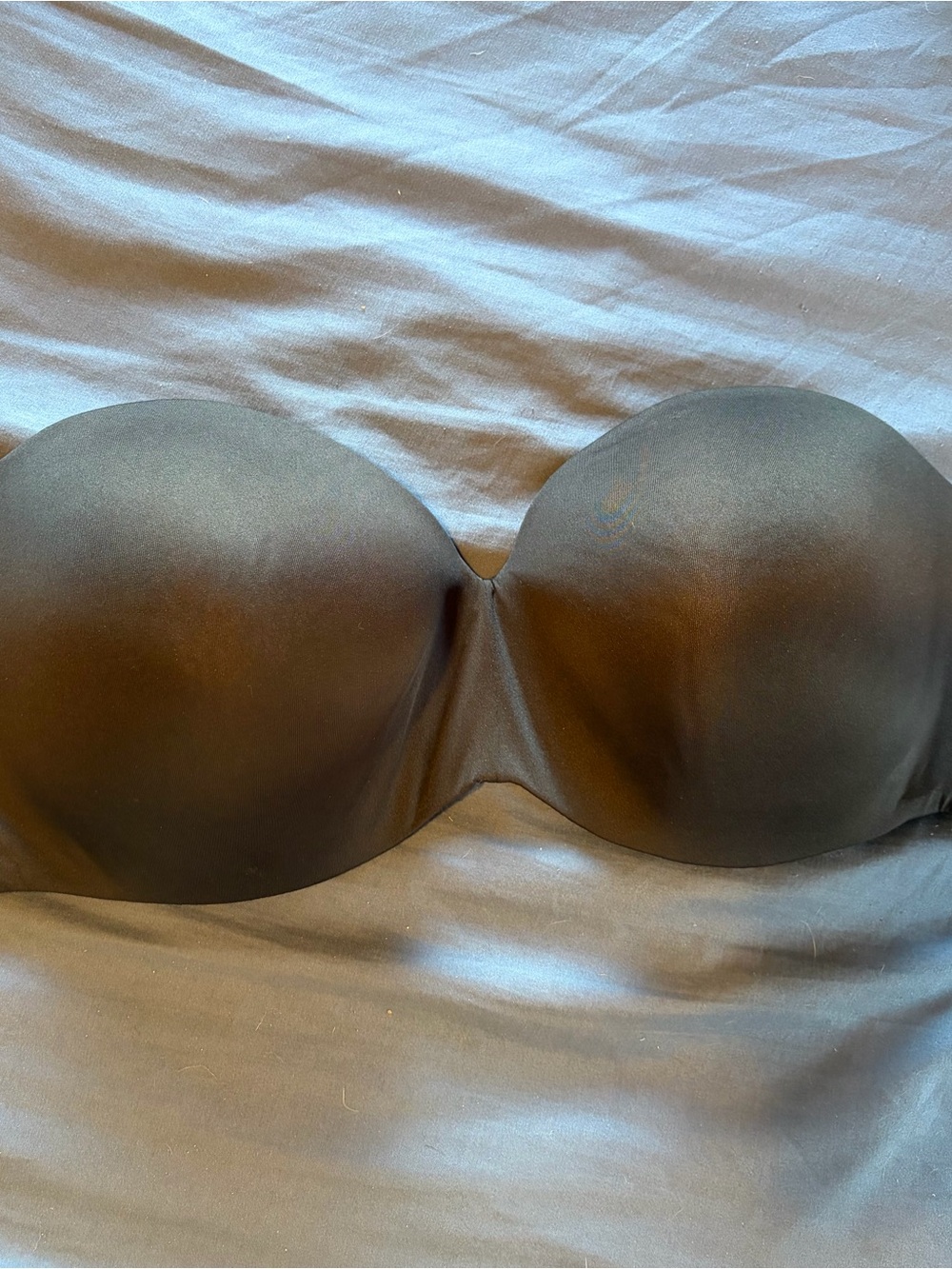 Maidenform Strapless Smooth Black Bandeau Bra